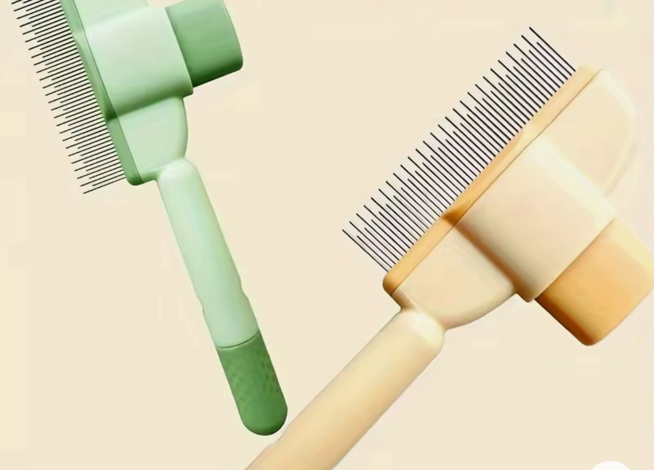 EasyClean Hunde- und Katzenbürste - Gesundes Haar, sauberes Haus